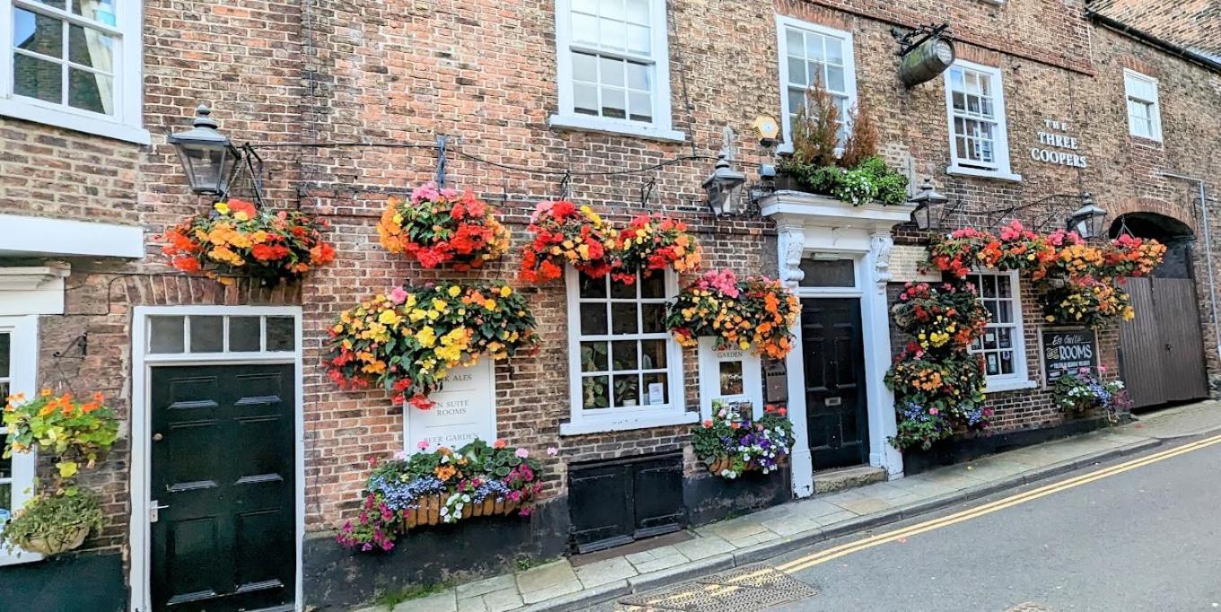 Bed and Breakfast The Three Coopers Bedale Esterno foto